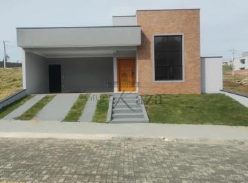 Casa · 360m² · 3 Quartos · 2 Vagas · Oportunidade - Casa em Condomínio - Condomínio Terras Altas - Caçapava - 3 Dormitórios - 360m².