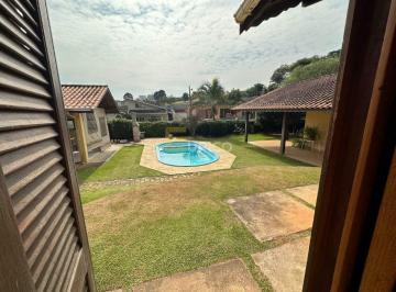 Casa · 310m² · 4 Quartos · 6 Vagas · Casa térrea à venda no Condomínio Vila Hípica II em Vinhedo - SP.