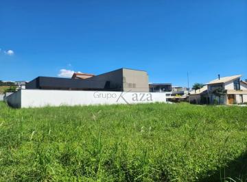 Terreno · 600m² · Oportunidade - Terreno em Condomínio - Condomínio Residencial Colinas do Paratehy - Urbanova - 600m²
