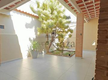 Casa · 250m² · 3 Quartos · 2 Vagas · Oportunidade - Casa - Cidade Jardim - Jacareí - 3 Dormitórios - 190m².