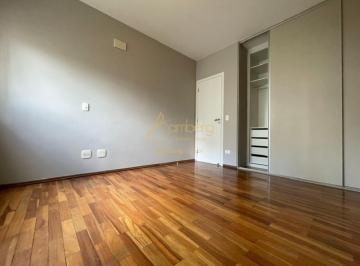 Apartamento · 235m² · 3 Quartos · 4 Vagas · Apartamento com 3 Suítes e 4 vagas Área Útil, 235m²