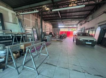 Comercial · 300m² · Galpão comercial para locação,  300m² no Jardim Cristiane - Santo André/SP