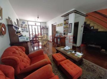 Casa · 122m² · 4 Quartos · Casa de vila ampla e muito bem localizada no Itaim
