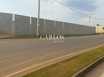Terreno · 5000m² · Terreno murado e com bica corrida pronto para uso, avalia-se a construção de escritório ou pequeno g