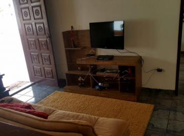 Casa · 300m² · 3 Quartos · 8 Vagas · Casa Padrão em São José dos Campos