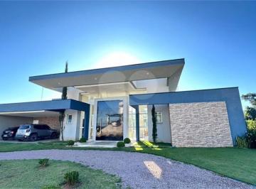 Casa · 359m² · 4 Quartos · 3 Vagas · Casa para venda em Bairro Inválido de 359.00m² com 4 Quartos, 2 Suites e 3 Garagens