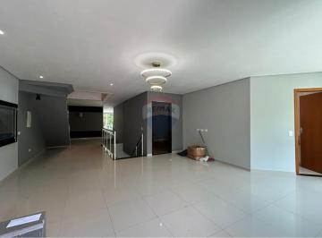 Casa · 300m² · 4 Quartos · 2 Vagas · Sobrado para alugar em Parque Residencial Itapeti de 300.00m² com 4 Quartos, 4 Suites e 2 Garagens