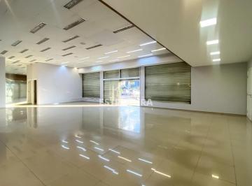 Comercial · 876m² · 15 Vagas · Prédio Comercial para venda em Centro de 876.00m² com 15 Garagens
