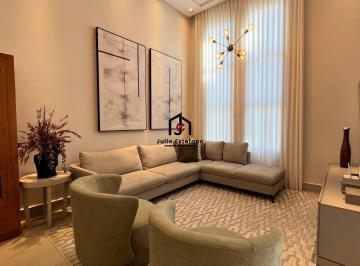 Casa · 300m² · 3 Quartos · Casa à venda - em Taubaté