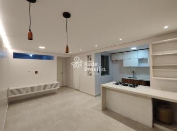 Apartamento · 50m² · 2 Quartos · Apartamento com 2 quartos, vista livre à venda no Edifício Rubi, Riacho Fundo I.
