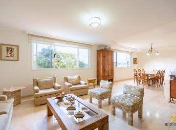 Casa · 483m² · 4 Quartos · 6 Vagas · Casa de Condomínio para venda em São João de 483.00m² com 4 Quartos, 3 Suites e 6 Garagens