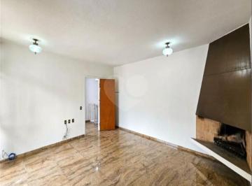 Casa · 408m² · 4 Quartos · 8 Vagas · Casa para venda em Chácara Urbana de 408.00m² com 4 Quartos, 2 Suites e 8 Garagens