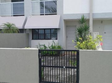 Casa · 129m² · 3 Quartos · 2 Vagas · Sobrado para venda em Matinhos de 129.00m² com 3 Quartos, 1 Suite e 2 Garagens