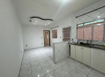 Casa · 125m² · 3 Quartos · 2 Vagas · Casa para alugar em Jardim Das Tulipas de 125.00m² com 3 Quartos e 2 Garagens