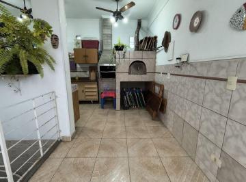 Casa · 130m² · 2 Quartos · 3 Vagas · Casa para venda em Guilhermina de 130.00m² com 2 Quartos, 1 Suite e 3 Garagens