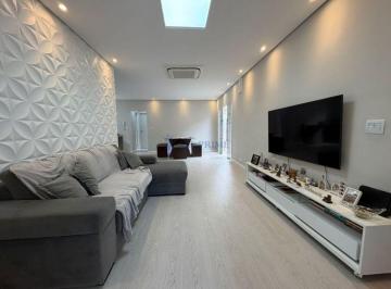 Casa · 91m² · 3 Quartos · 4 Vagas · Casa para venda em Maracanã de 91.00m² com 3 Quartos, 1 Suite e 4 Garagens