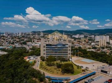 Casa · 303m² · 4 Quartos · 4 Vagas · Casa para venda em Jardim Paulista I de 303.00m² com 4 Quartos, 1 Suite e 4 Garagens