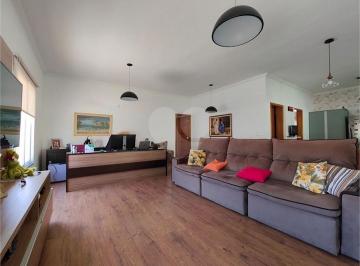 Casa · 237m² · 3 Quartos · 4 Vagas · Casa para venda em Jardim Caxambu de 237.00m² com 3 Quartos, 1 Suite e 4 Garagens