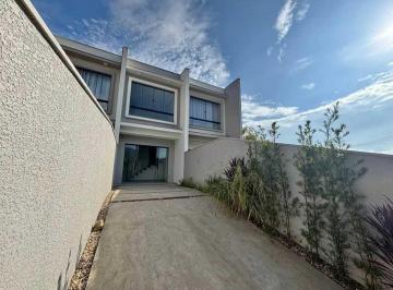 Casa · 70m² · 2 Quartos · 2 Vagas · Sobrado Geminado em Ilha da Figueira, Jaraguá do Sul/SC