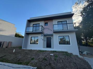 Casa · 107m² · 3 Quartos · 1 Vaga · Sobrado 3 quartos com churrasqueira no bairro Itaboa