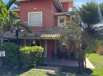 Casa · 187m² · 4 Quartos · 1 Vaga · Casa sofisticada em condomínio