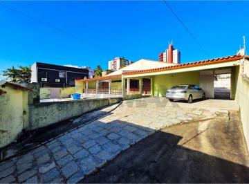 Casa · 466m² · 5 Quartos · 4 Vagas · Casa à venda no Bairro Universitário com 925 metros