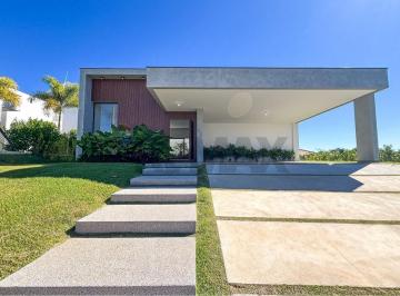 Casa · 378m² · 3 Quartos · 6 Vagas · Casa de Condomínio para venda em Araçoiaba da Serra de 378.00m² com 3 Quartos, 3 Suites e 6 Garagens