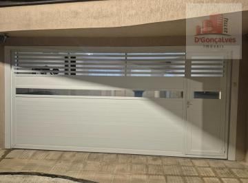 Casa · 136m² · 2 Quartos · 2 Vagas · Sobrado para venda em Centro de 136.00m² com 2 Quartos e 2 Garagens