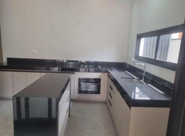 Casa · 164m² · 3 Quartos · 4 Vagas · Casa de Condomínio para venda em Jardim Do Jatobá de 164.00m² com 3 Quartos, 3 Suites e 4 Garagens