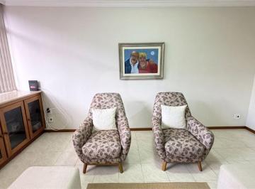 Apartamento · 113m² · 30 Quartos · 10 Vagas · Apartamento para venda em Centro de 113.00m² com 30 Quartos, 1 Suite e 10 Garagens