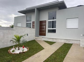 Casa · 100m² · 3 Quartos · 2 Vagas · Linda Casa Geminada de 3 Quartos (1 Suíte) na Passagem do Maciambu em Palhoça/SC!