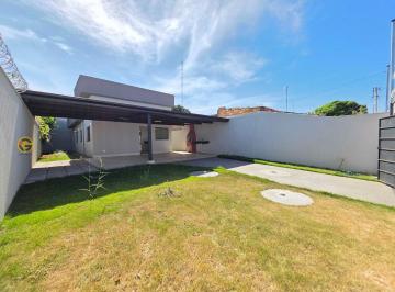 Casa · 114m² · 3 Quartos · 4 Vagas · CASA COM LOTE INTEIRO E VARANDA GOURMET NO RETIRO DO BOSQUE