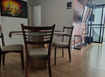 Apartamento em excelente localização, a 200 metros da praia de Pujaçara, renomad · Apartamento à venda na Pajuçara, 2/4 sendo 1 suíte, ótimo local