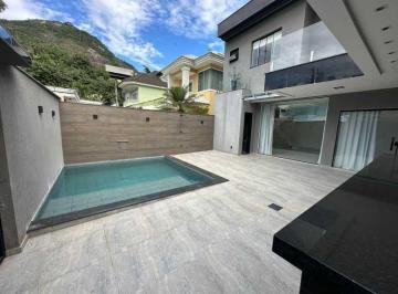 Casa · 286m² · 4 Quartos · 3 Vagas · Casa em Condomínio : Triplex / Residencial / Vargem Pequena