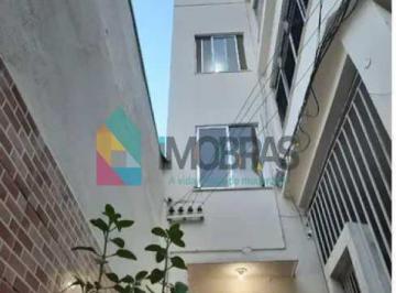 Apartamento · 96m² · 2 Quartos · Apartamento em Casa de Vila. Glória , bom Investimento.