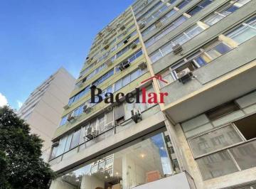 Apartamento · 35m² · 1 Quarto · Apartamento : / Residencial / Copacabana