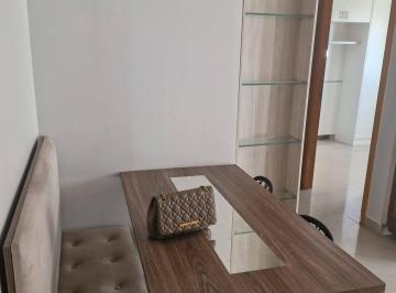 Apartamento de 2 quartos, Curitiba · Aluga-se apartamento