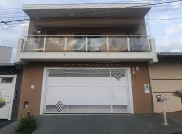 Casa · 145m² · 2 Quartos · 3 Vagas · Casa para venda em Jardim Araucária de 145.00m² com 2 Quartos, 1 Suite e 3 Garagens