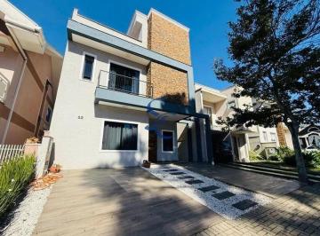 Casa · 177m² · 3 Quartos · 2 Vagas · Casa em condomínio no Umbará
