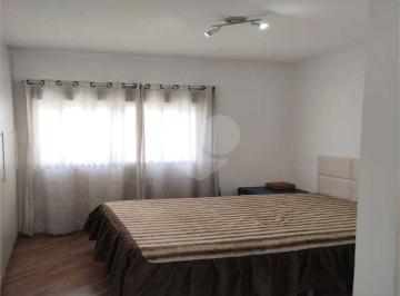 Área de Serviço · Imoveis - na Vila Regente Feijó