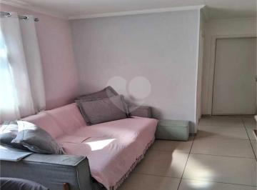 Área de Serviço · Imoveis - em Vila Firmiano Pinto