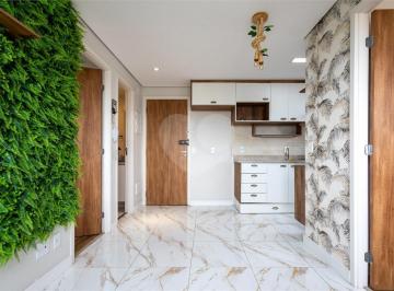 Área de Serviço · Imoveis - em Cambuci