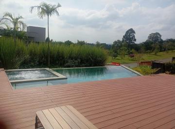 Casa · 378m² · 4 Quartos · 2 Vagas · 
                                Casa Ipê - Mobiliada com Piscina em Condomínio Santo Antonio II  à 