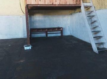 Comercial · 200m² · Galpão / Depósito / Armazém para alugar em Vila Mogilar de 200.00m²