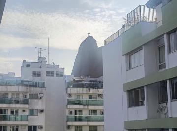 Apartamento · 77m² · 2 Quartos · 
                                Apartamento de 2 Quartos com Suíte, Varanda e Vista para o Cristo e