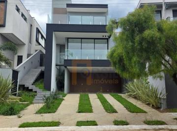 Casa · 220m² · 3 Quartos · 6 Vagas · Sobrado para venda em Fazenda Rodeio de 220.00m² com 3 Quartos, 3 Suites e 6 Garagens