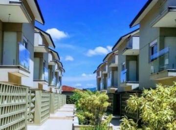 Casa · 449m² · 3 Quartos · 6 Vagas · Casa para venda em Vila Oliveira de 449.00m² com 3 Quartos, 3 Suites e 6 Garagens
