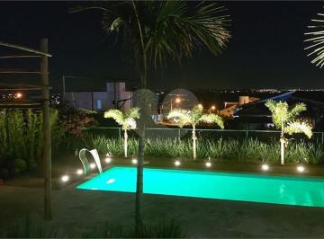 Casa · 1000m² · 4 Quartos · 2 Vagas · Casa para venda e aluguel em Bairro Inválido de 1000.00m² com 4 Quartos, 1 Suite e 2 Garagens