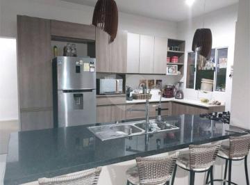 Terreno · 160m² · 3 Quartos · 5 Vagas · Chácara para venda em Pau Arcado de 160.00m² com 3 Quartos, 1 Suite e 5 Garagens