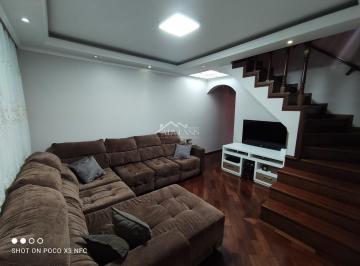 Casa · 302m² · 4 Quartos · 2 Vagas · Sobrado para venda em Dos Casa de 302.00m² com 4 Quartos, 1 Suite e 2 Garagens